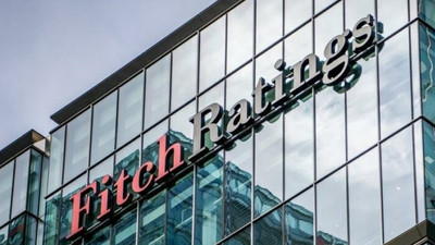 Fitch'ten faiz uyarısı