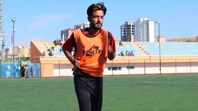 Genç futbolcu Seyhan Nehri'nde boğularak öldü