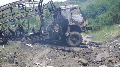 Ölüm anı böyle görüntülendi: 2'si gazeteci 3 kişi Ermeni mayınıyla öldürüldü