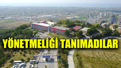 YÖK'ün 'adrese teslim ilan yasağı' yine delindi