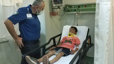 11 yaşındaki çocuk gizlice anahtarı alıp direksiyon başına geçti, babasının patronunun aracıyla kaza yaptı