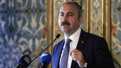 Adalet Bakanı Gül: Kampanyalardan etkilenmeyin
