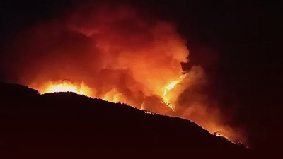Adana'da korkutan yangın... Vatandaşlar evlerini boşalttı