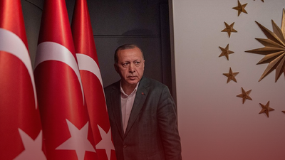 'AKP teşkilatlarında huzursuzluk, Saray'da korku var'