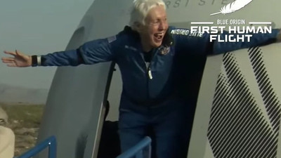 En yaşlı astronot Wally Funk, 82 yaşında hayalini gerçekleştirdi