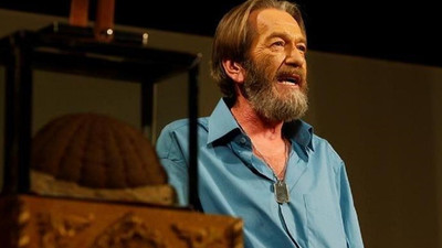 Ferhan Şensoy: Eğilip bükülme devrinde değiliz