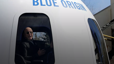 Jeff Bezos uzaya fırlatılacak