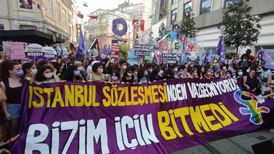 Kadınlar Taksim'de buluştu: 'Mücadeleye devam'