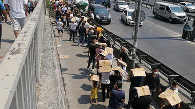 Şirinevler'de ucuz 'baklava' kuyruğu