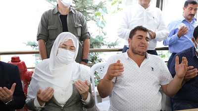 Akşener, Altındağ'da bıçaklanarak öldürülen Emirhan Yalçın'ın ailesini ziyaret etti