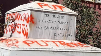Atatürk büstüne 'put' diye saldıran 'IŞİD'li' için istenen ceza belli oldu