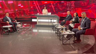 Babacan’dan Erdoğan'a gönderme: Prompter kullanmadan soruları cevapladığım yayın geride kaldı