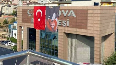 Çayırova Belediyesi'nden ters asılan Atatürk posteriyle ilgili açıklama