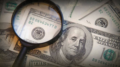 Dev banka TL'ye yatırımın önündeki engeli açıkladı