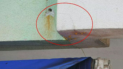 Duvardan akan sarı sıvı şüphelendirdi: Evden ceset çıktı