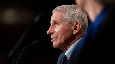 Fauci normale dönüş için tarih verdi