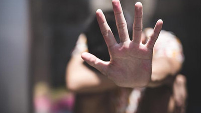 İş yeri arkadaşını yardım etme bahanesiyle kandırıp cinsel istismarda bulundu 