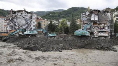 Karadeniz'deki sel felaketinde can kaybı 31'e yükseldi
