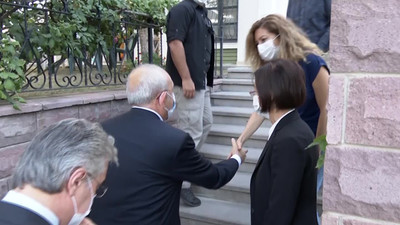 Kılıçdaroğlu, Yaşar Eryılmaz'ın ailesini ziyaret ederek taziyelerini iletti