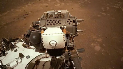 NASA'nın uzay aracı Mars'ta ilk taş toplama denemesi başarısız oldu