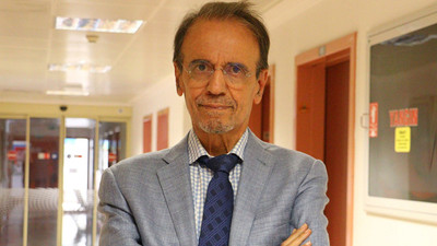 Prof. Dr. Ceyhan'dan aşı karşıtlarına Aşık Veysel yanıtı