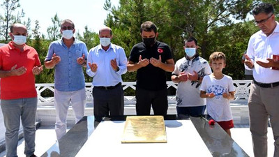 Şehit Yarbay Hüseyin Avni Bey mezarı başında anıldı