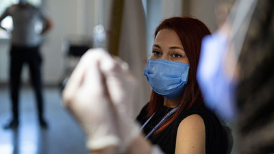 Uğur Şahin’den Delta varyantı aşısı müjdesi