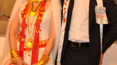 Vaizden 'evlilik' vaazı: İsrafa sebep olan geleneklerden vazgeçelim; lüzumsuz ve aşırı abartı nedeniyle gençlerimiz evlenmiyor