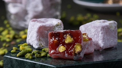 AKP'li belediyeden 288 bin liralık lokum