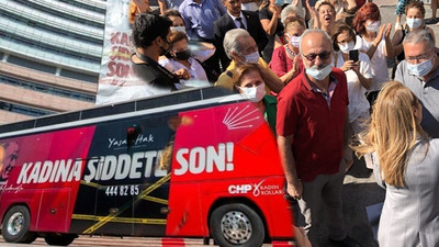 CHP'li heyete Çanakkale'de saldırı girişimi: Arabayla ezmeye çalıştılar