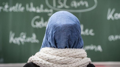 El Bab’da İlkokullarda başörtüsü zorunluluğu getirildi