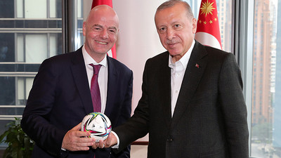 Erdoğan, FIFA Başkanı Infantino ile görüştü