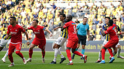 Fenerbahçe'ye Sivasspor çelmesi