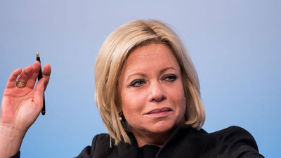 Hollanda Savunma Bakanı istifa etti