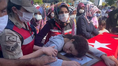 Irak'ta şehit düşen uzman çavuş son yolculuğuna uğurlandı