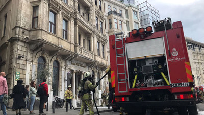İstanbul'da tarihi otelde yangın