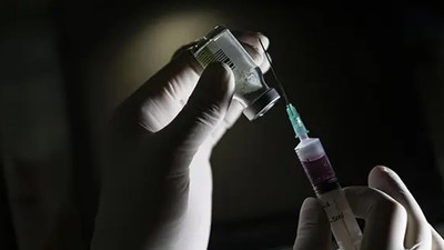 Mersin'de 2 doz Sinovac aşısı olan imam hayatını kaybetti