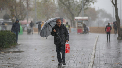 Meteoroloji'den İstanbul'a sağanak yağış uyarısı
