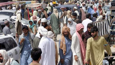 Taliban sözcüsü: Hükümette kadın bakan olmayacak