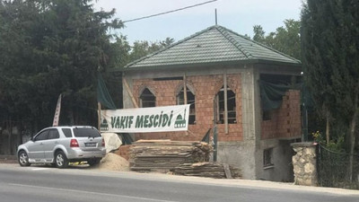 Tarikat üyelerinden Nesin Vakfı yöneticisine saldırı