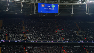 Beşiktaş taraftarından maç sonu destek