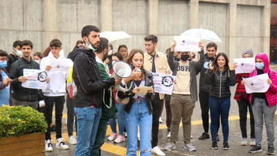 Bilgi Üniversitesi'nde eylem: Müşteri değil, öğrenciyiz