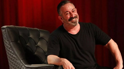 Cem Yılmaz’dan aşı karşıtlarına ‘Viagra’lı yanıt