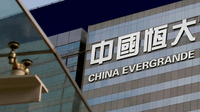 Çinli dev şirketin borsadaki işlemleri durduruldu