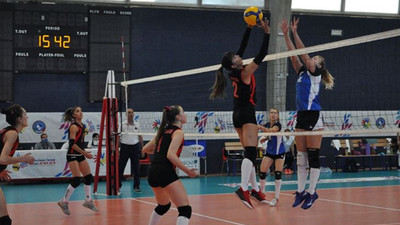İşitme Engelliler Kadın Voleybol Takımı, Dünya şampiyonu oldu