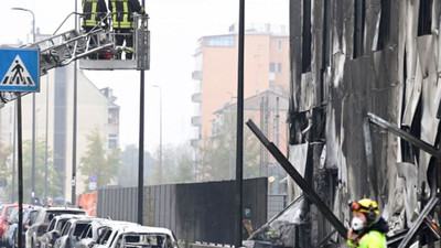 İtalya'da uçak kazası: 8 ölü 