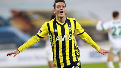 Mesut Özil'den Fenerbahçe taraftarını mest eden paylaşım