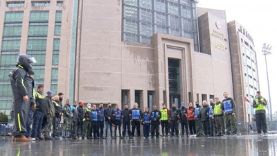 Motosikletli kuryelerden eylem