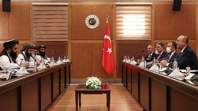 Taliban heyetindeki 31 kişiden 18'i BM'nin terör listesinde!