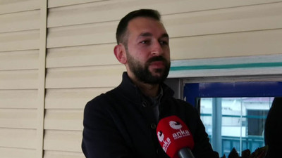 Anlattıkları yürek burktu: Ataması yapılmayan öğretmen, görme engelli çocuklara bağlama dersi veriyor